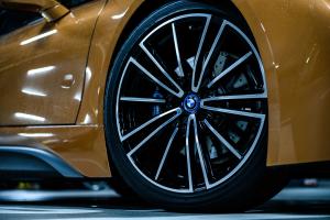 BMW i8 Roadster 2018 года  (JP)